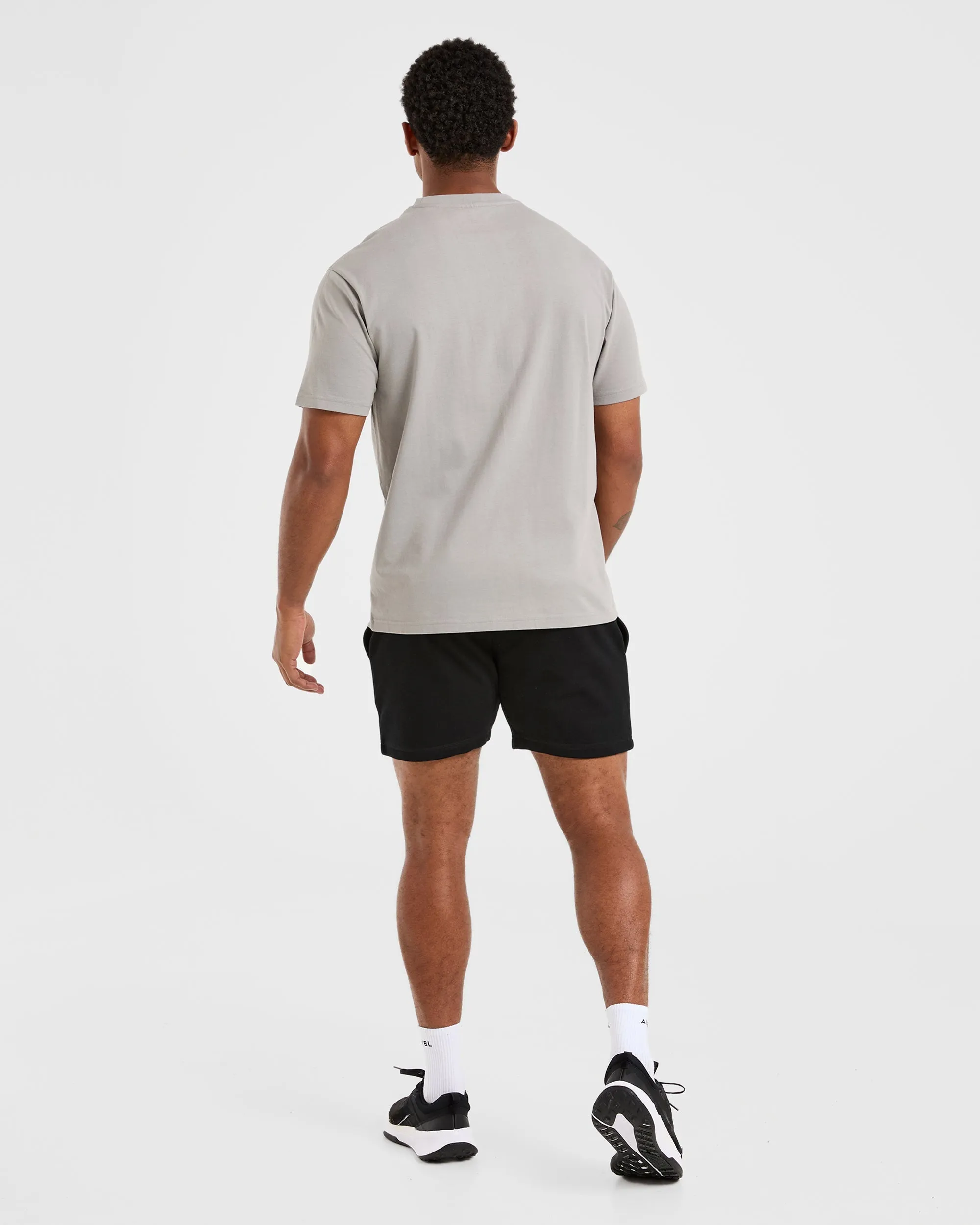 Essential Lightweight 5" Shorts - Black