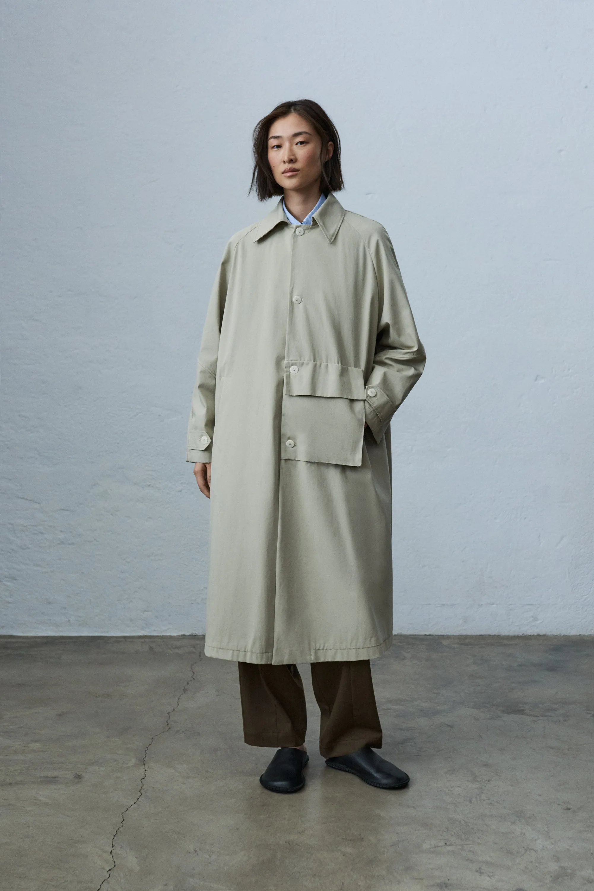 Front Pocket Trench, White Bone