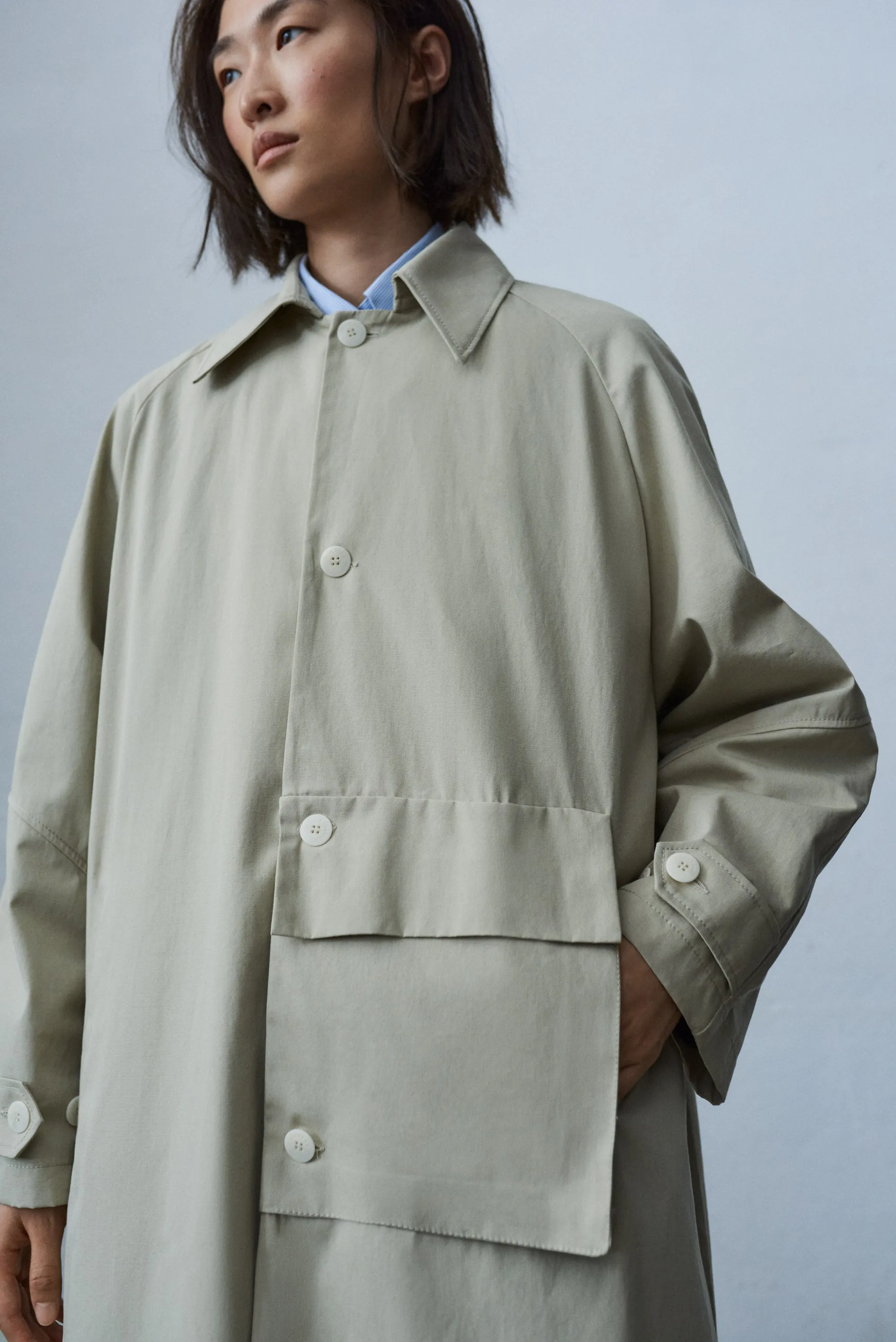 Front Pocket Trench, White Bone