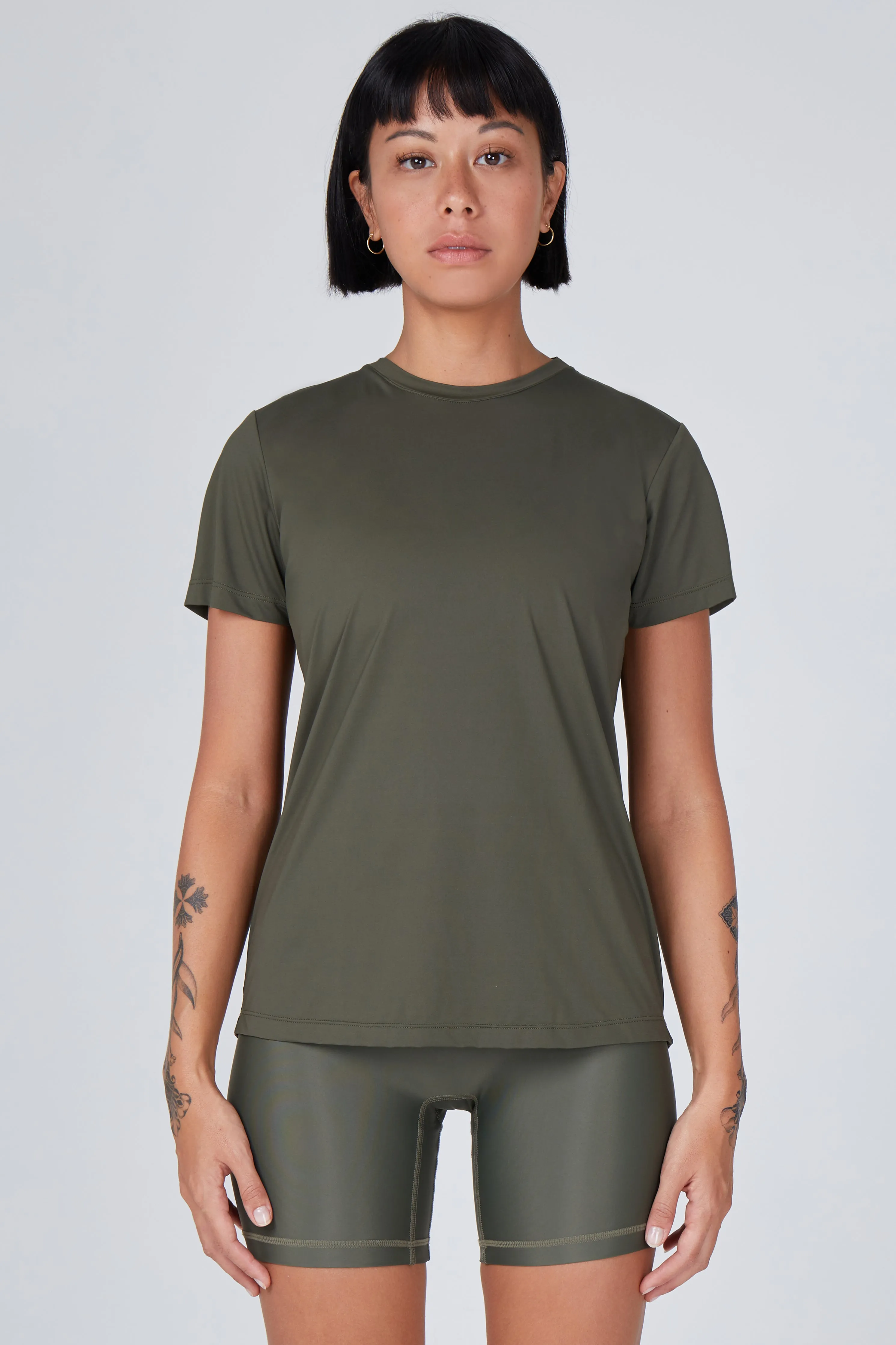 Nova Ultra Lightweight Crew Neck Tee | Recycled Nylon | Olive