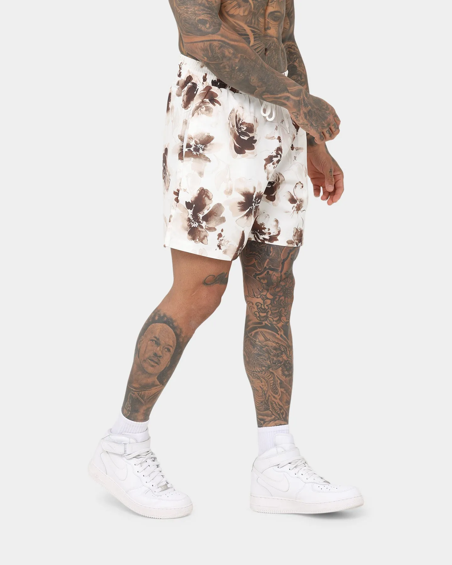 XXIII Booker Floral Shorts White/Black